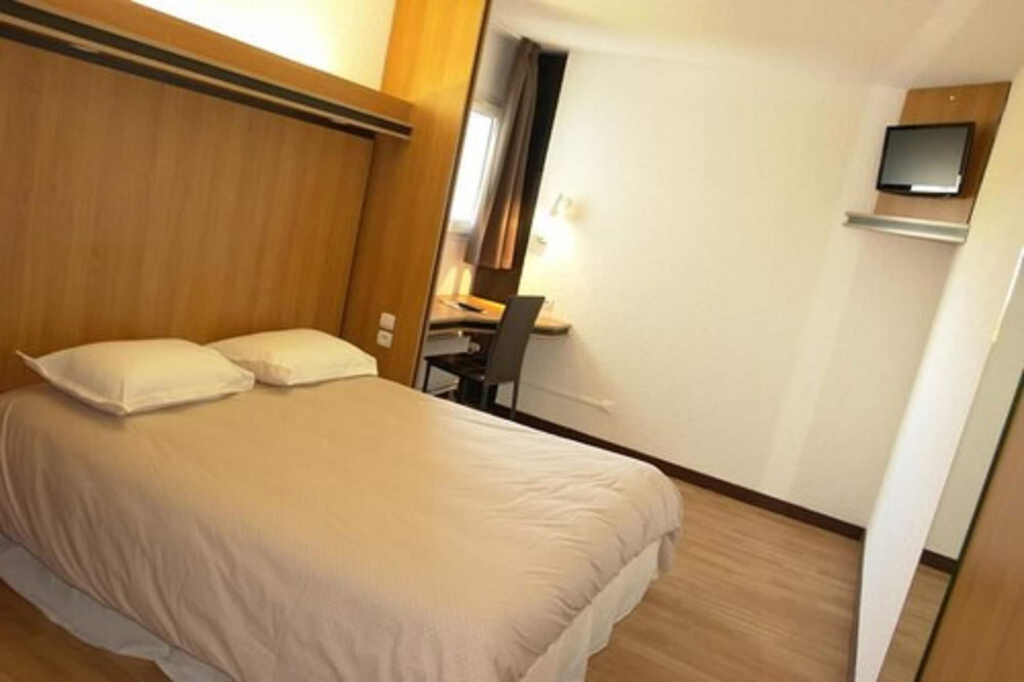 Brit Hotel La Bonne Etape Evreux Luaran gambar