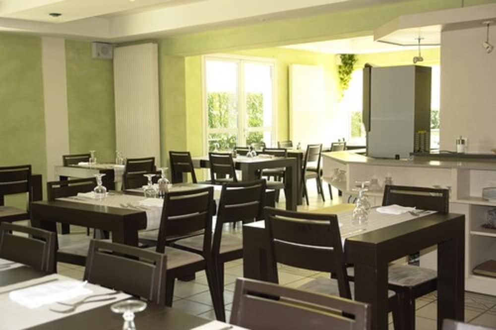 Brit Hotel La Bonne Etape Evreux Luaran gambar