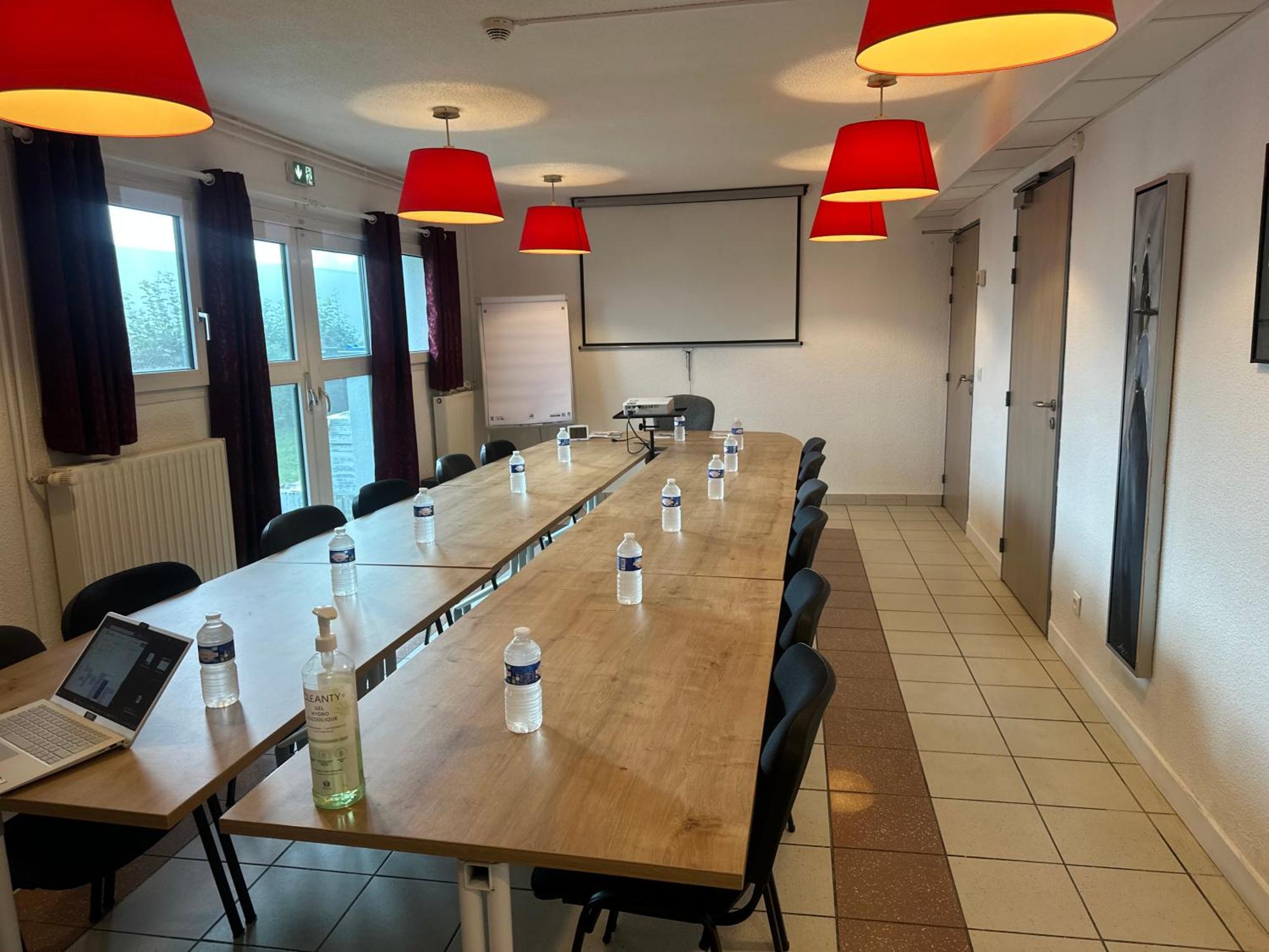 Brit Hotel La Bonne Etape Evreux Luaran gambar