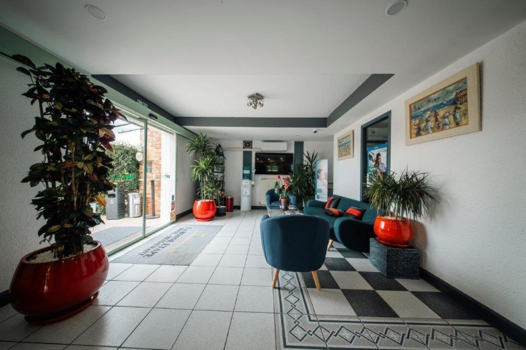 Brit Hotel La Bonne Etape Evreux Luaran gambar