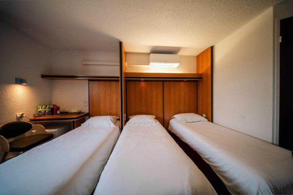 Brit Hotel La Bonne Etape Evreux Luaran gambar